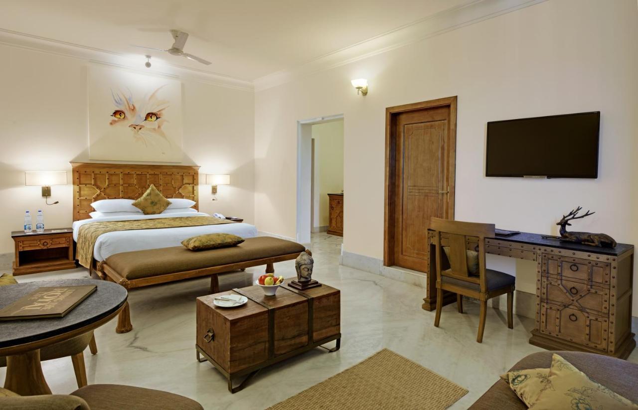 Superior Suite with Balcony: Early check in by 3 hrs till July'26