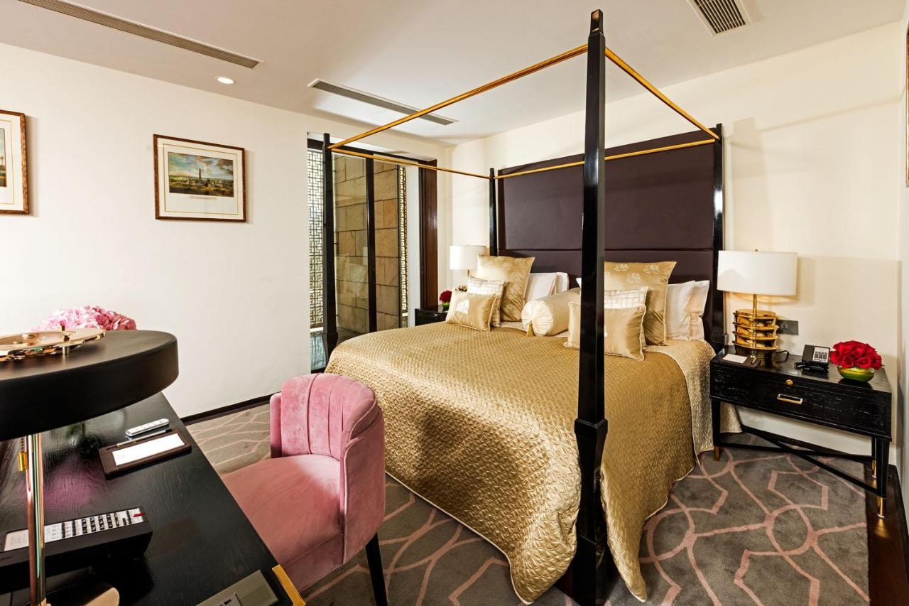 Sultan Suite with  Happy Hours at Safari Lounge 5 to 7 pm, Buy 01 drink and get another drink complimentary (spirits), 1200 spa credit per booking