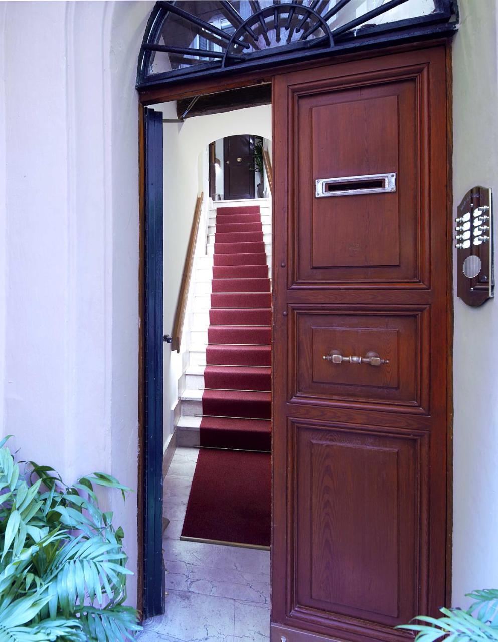 One-Bedroom Apartment Annex,776380231:JPEG