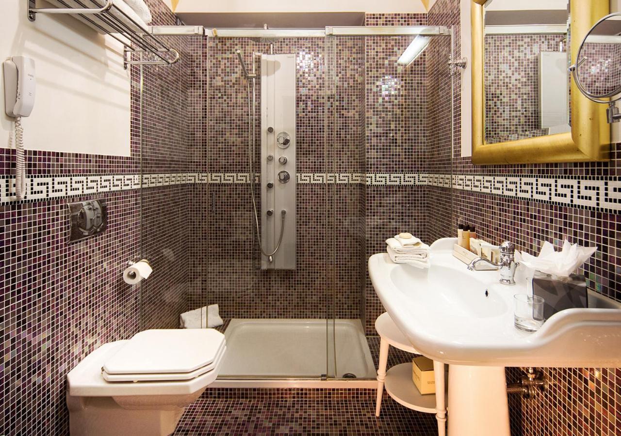 Executive Triple Room