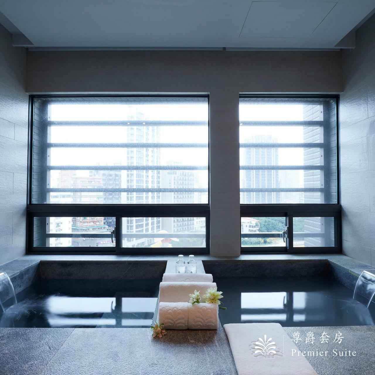 Suite with Balcony