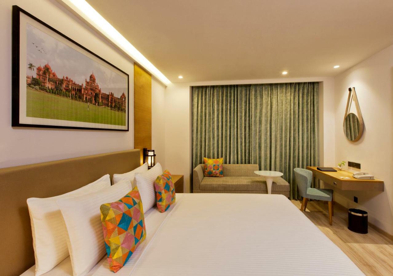 Club Premier Room