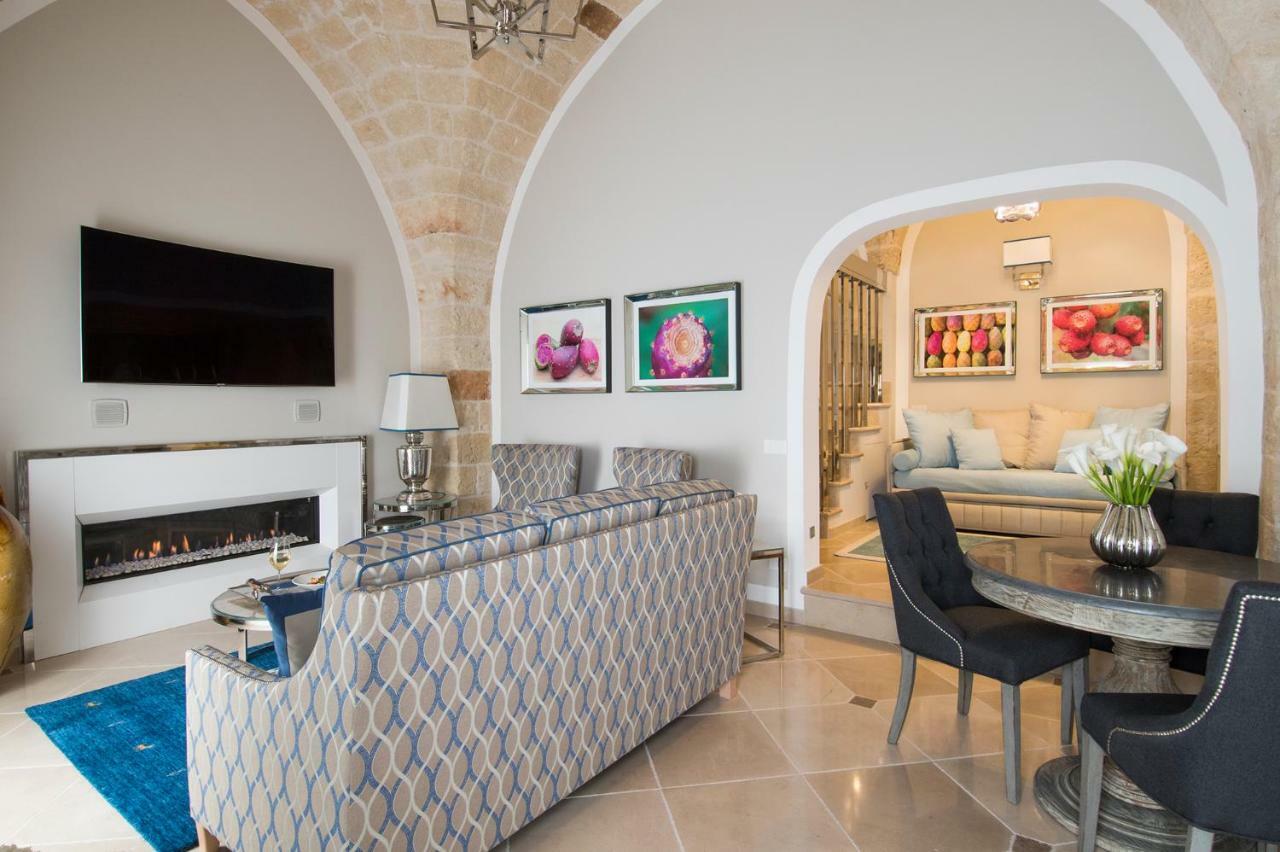 Superior King Suite - separate building