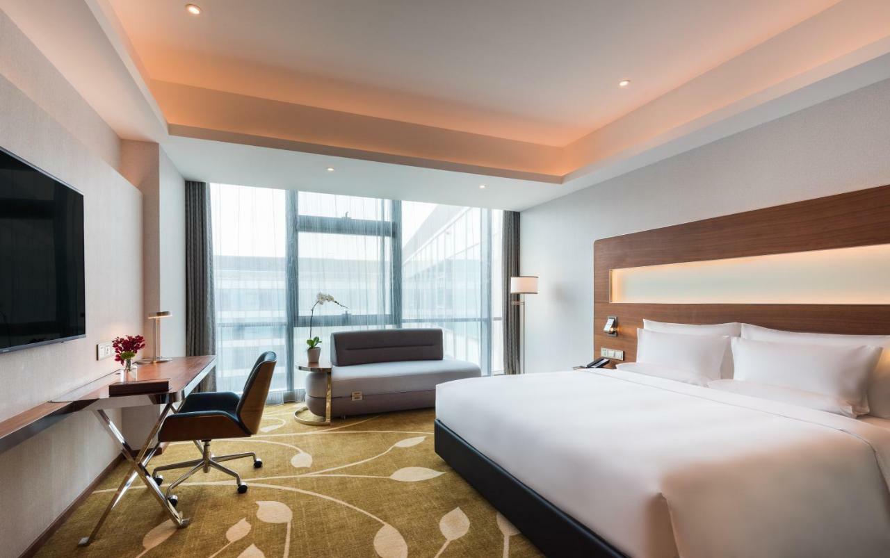 Executive King Room