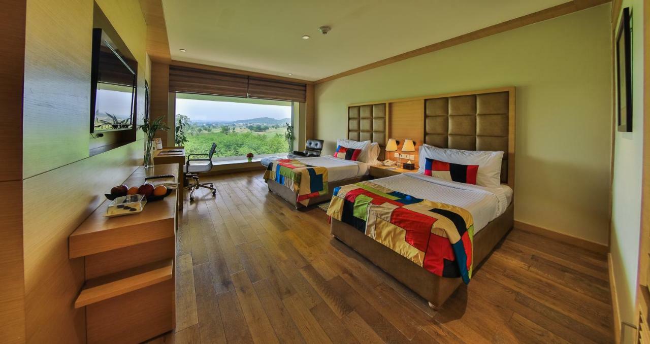 Premier Twin Room Complimentary Welcome Drink on arrival on session of Spa Enjoy Happy Hours 11,1213264177:JPEG