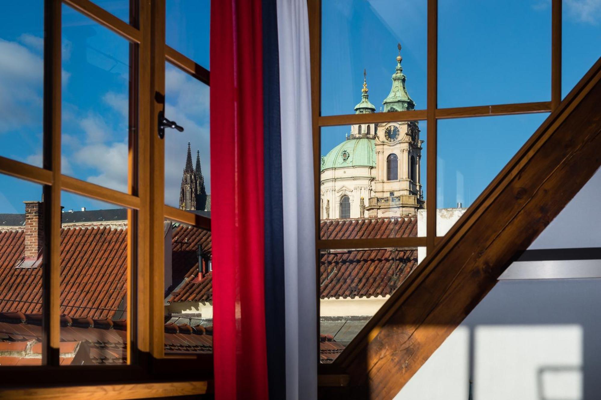 Executive Suite with Castle view,1689864258:JPEG