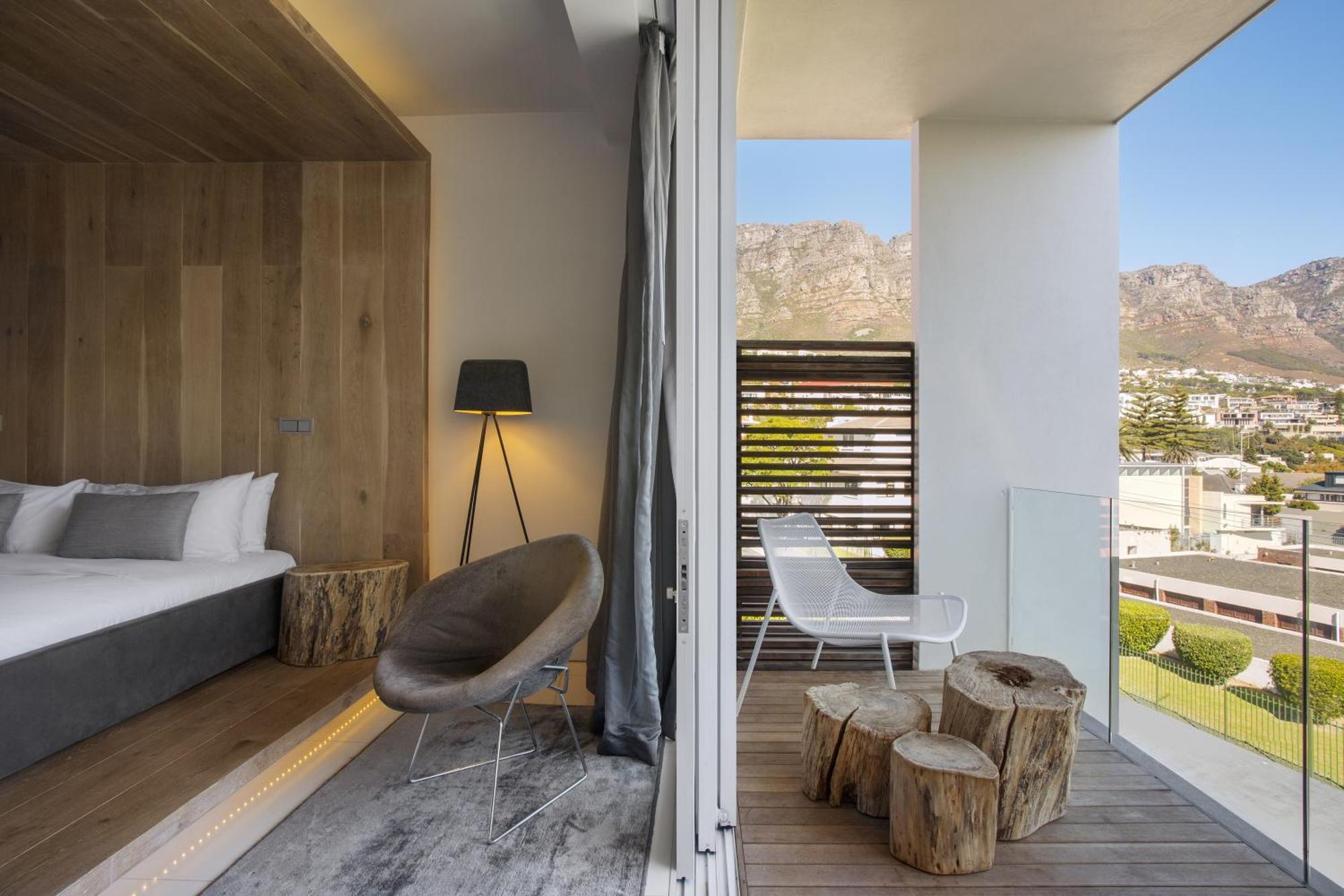 Classic Double Room with Balcony