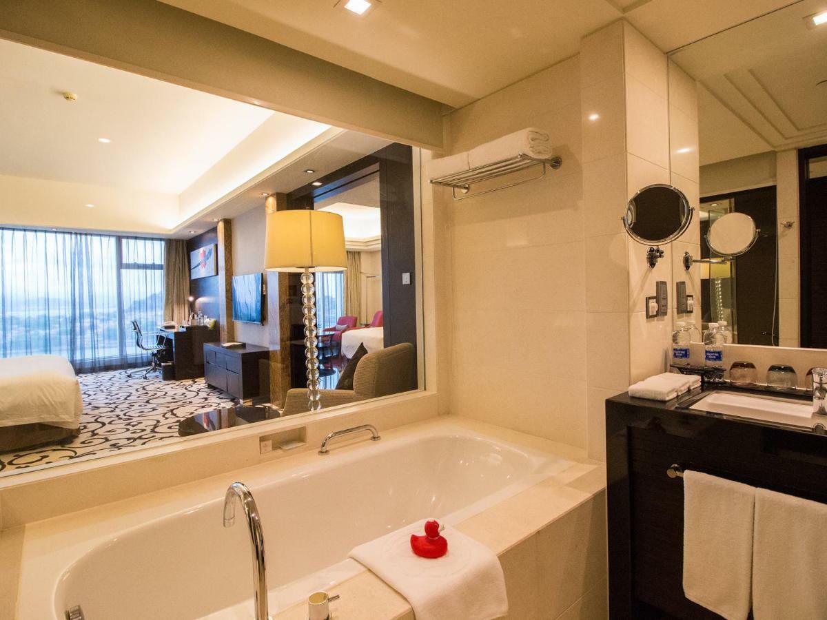 Family Gulangyu Sea View Suite