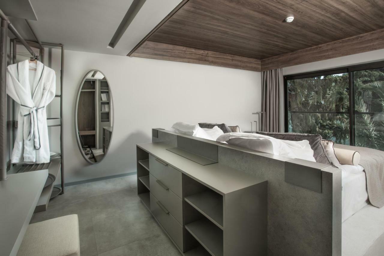 Suite with Balcony