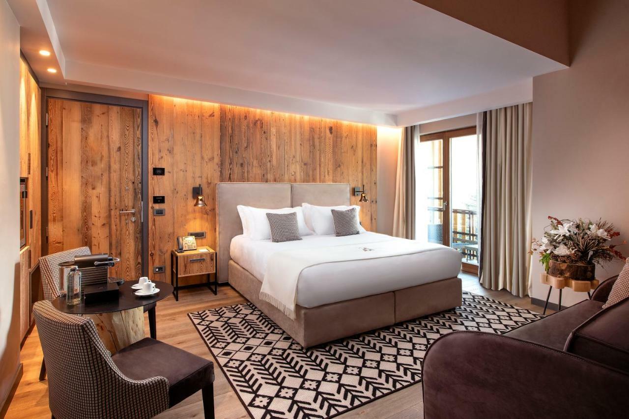 Junior Suite Balcony,1544107363:JPEG