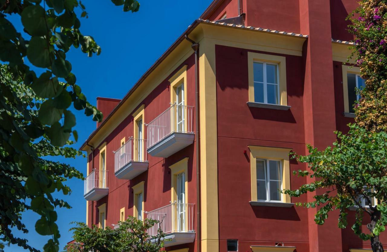 Deluxe Double or Twin Room,1284115861:JPEG