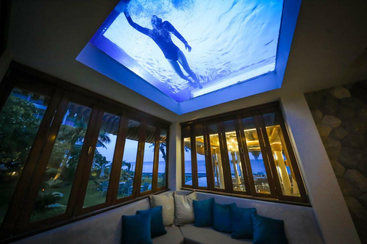 Suite with Sea View