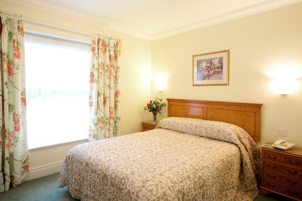 Two-Bedroom Apartment,88477889:JPEG