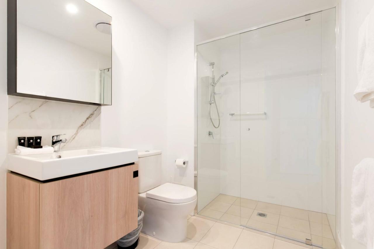 Two Bedroom One Bathroom Mountain View Apartment