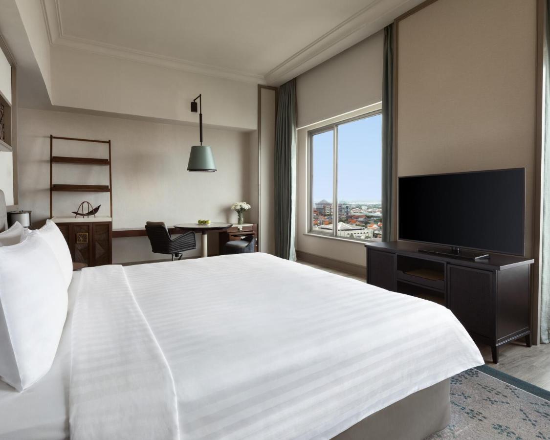 Horizon Executive King Room