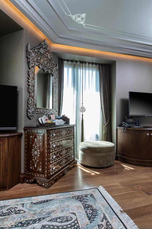 Hoeksuite met Uitzicht op Zee
