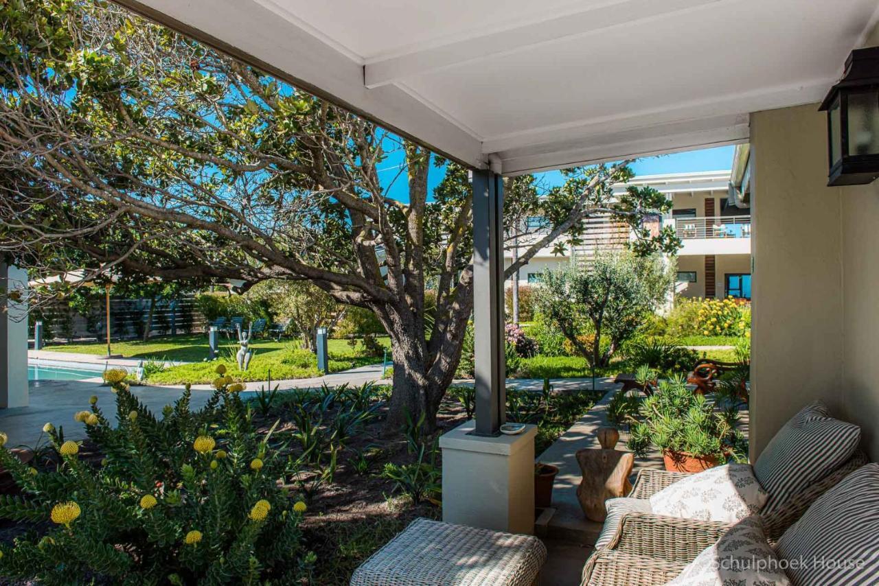 Luxury Triple Room with Garden View