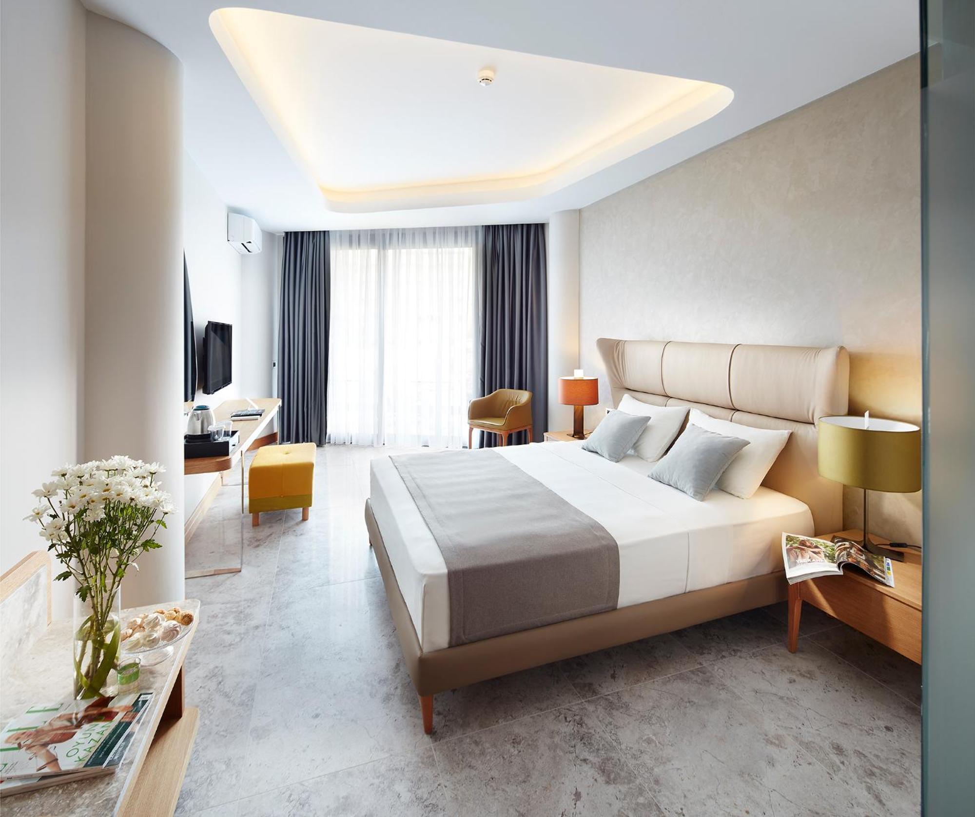 Suite with Private Pool