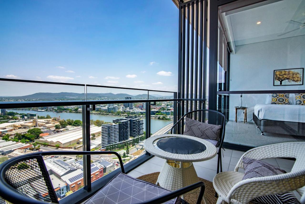 One Bedroom Mountain View Apartment,967821355:JPEG