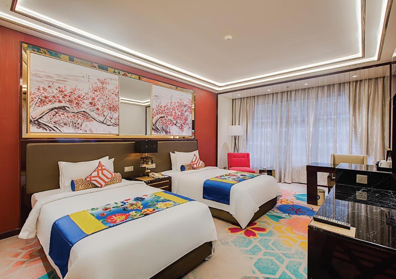 Deluxe Room NagaWorld 1,974852296:JPEG