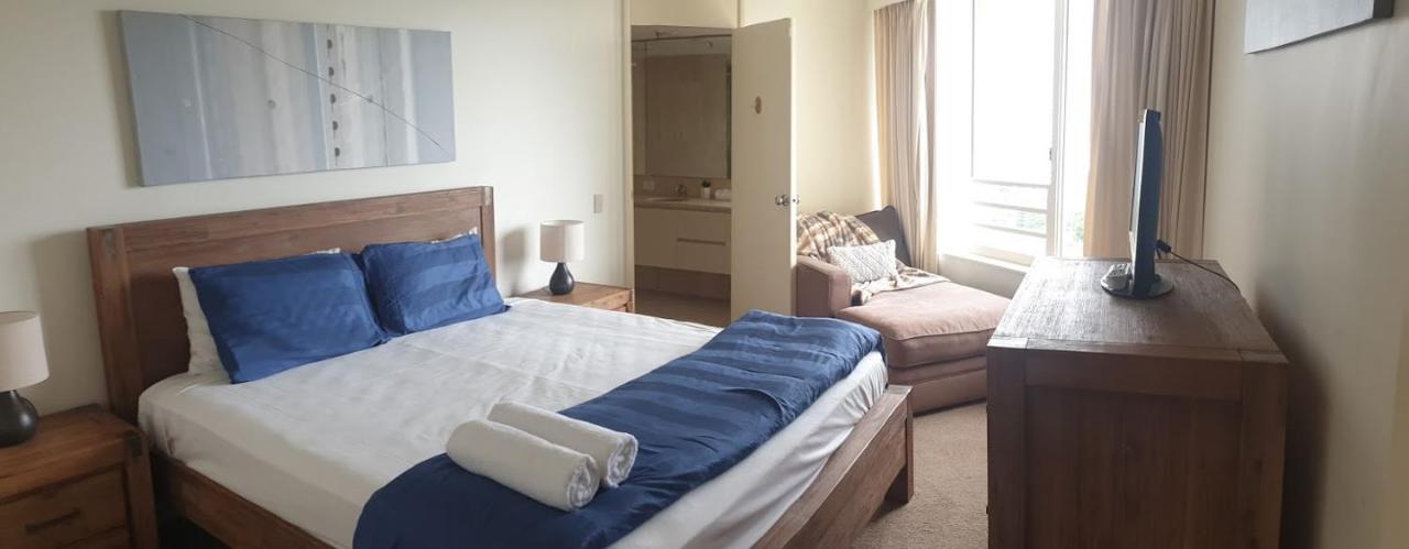 Three-Bedroom Apartment,1012383508:JPEG