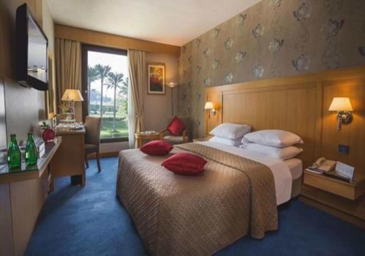 Executive Room with Lounge Access,1212367423:JPEG