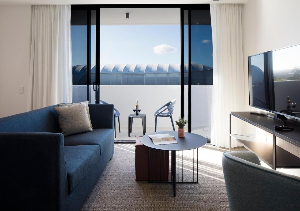 One-Bedroom Apartment,992983192:JPEG
