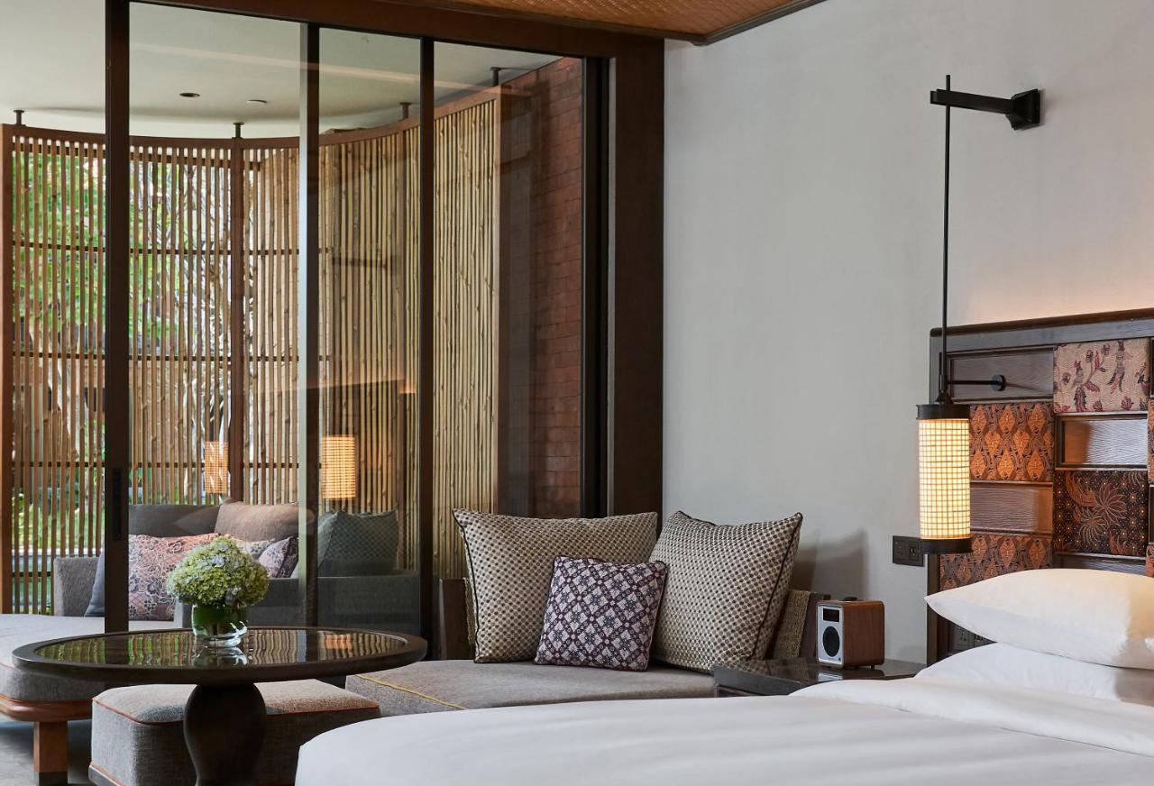 Twin Room with Pool View