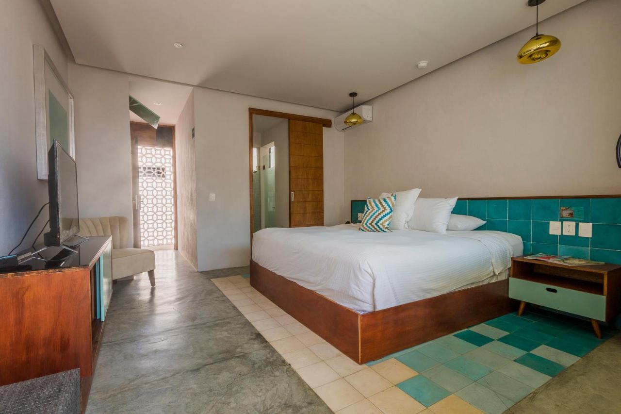Suite Balcony Plunge pool,1643789774:JPEG