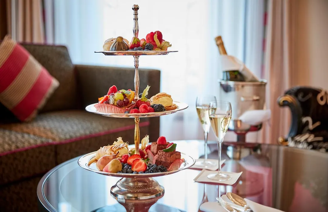 The Dufour By Hotel Schweizerhof Zuerich-1