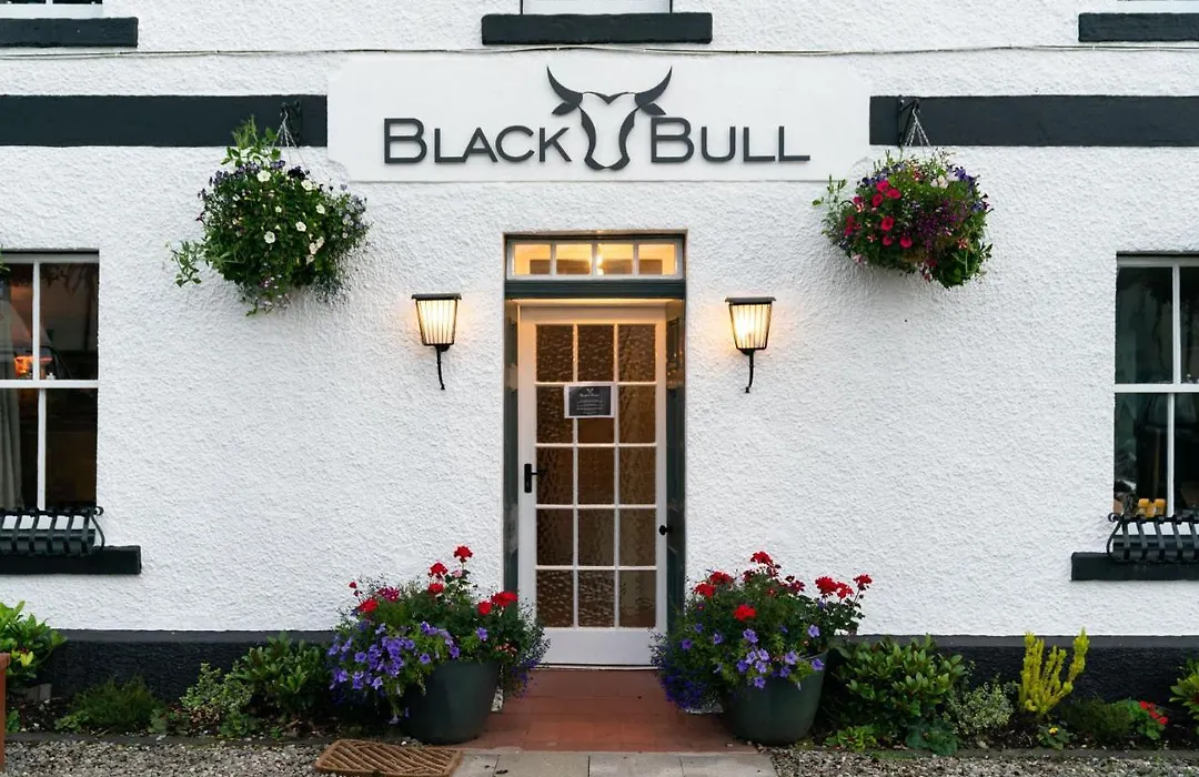 Black Bull Gartmore-1