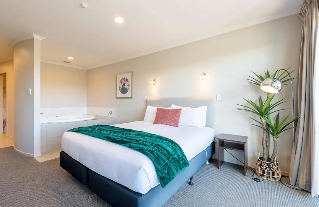 Lake Taupo Motor Inn-1