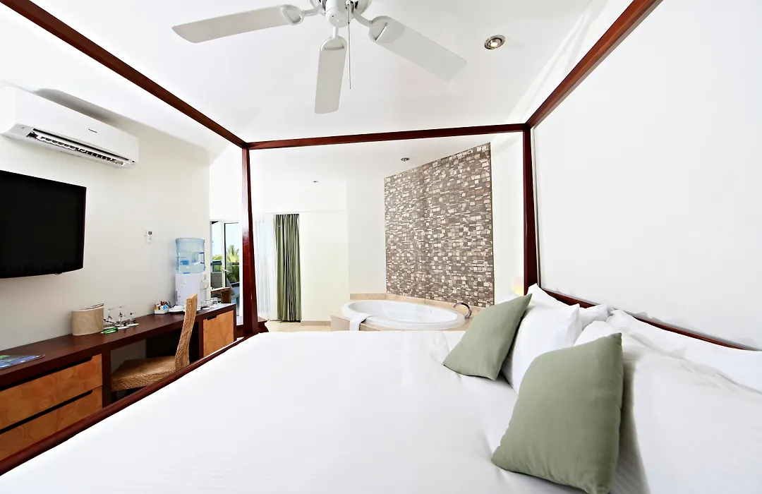 Sandos Caracol Nature Resort & Water Park All Inclusive (Adults Only)-1