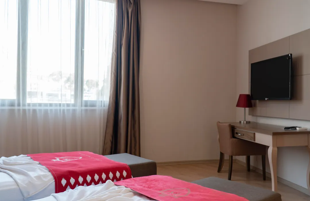 Ladies Beach Suite Hotel (Adults Only)-1