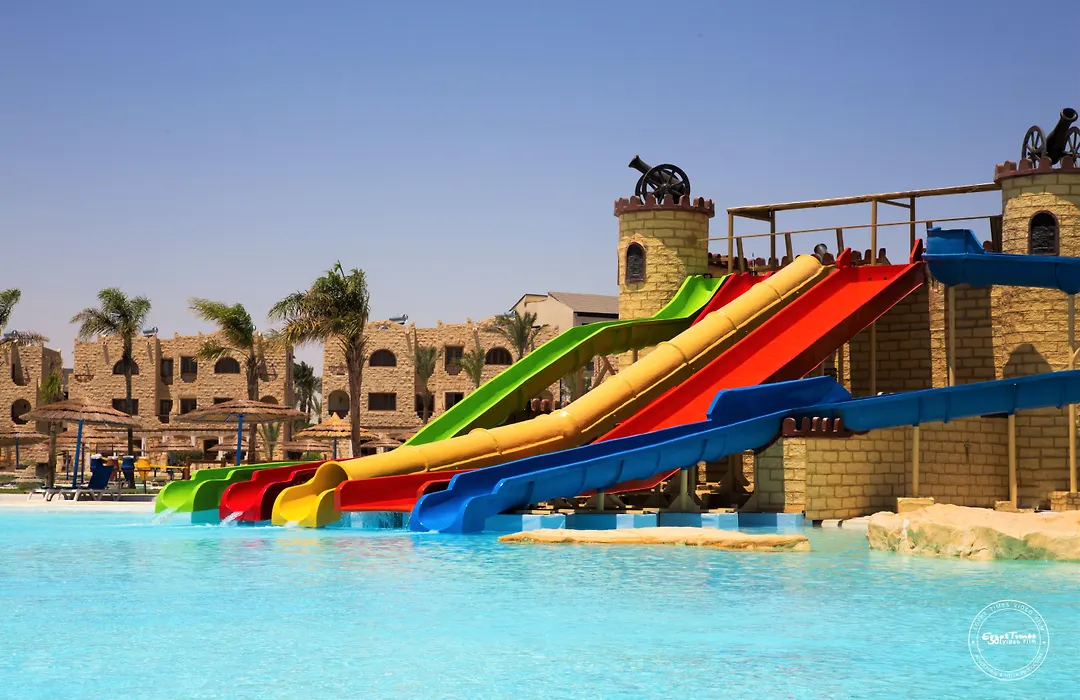 Royal Lagoons Resort & Aqua Park Families And Couples Only-1