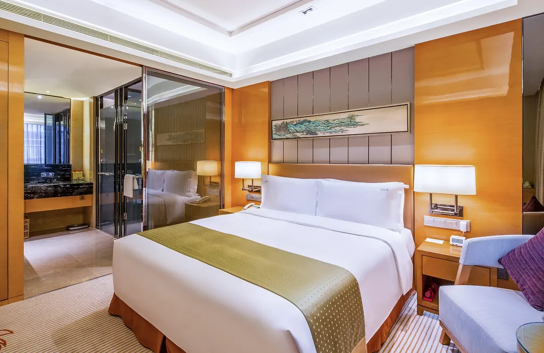 Holiday Inn Chengdu Oriental Plaza-1