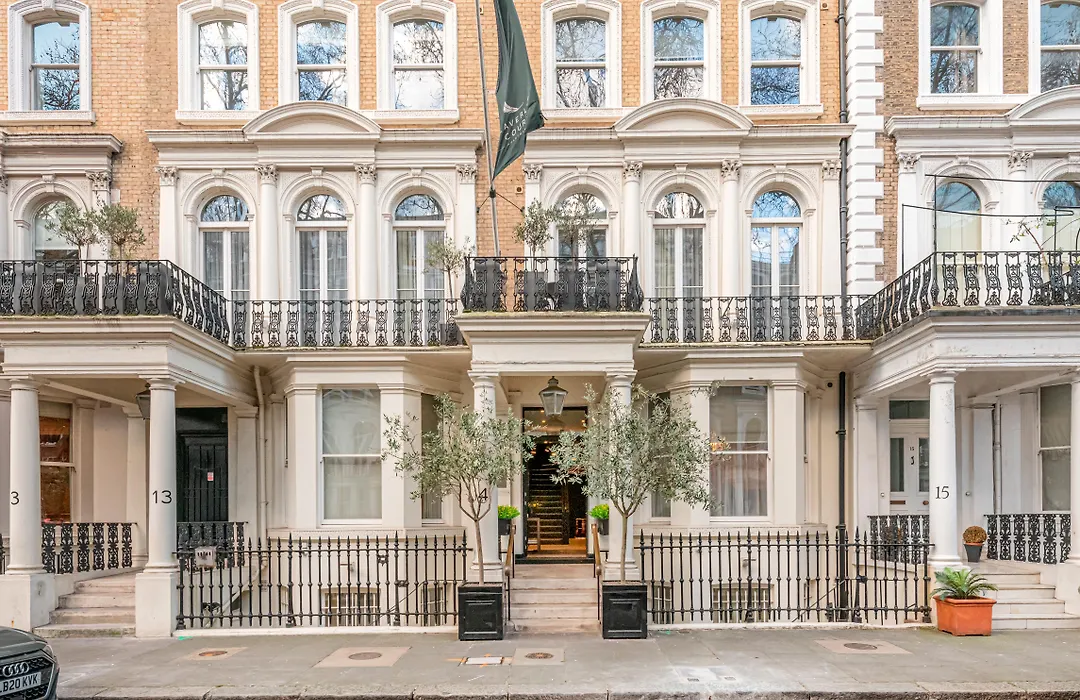 Claverley Court Apartments Knightsbridge-1