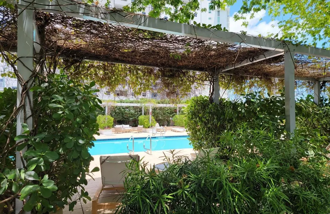 Four Seasons Studio - Privately Owned Unit-1