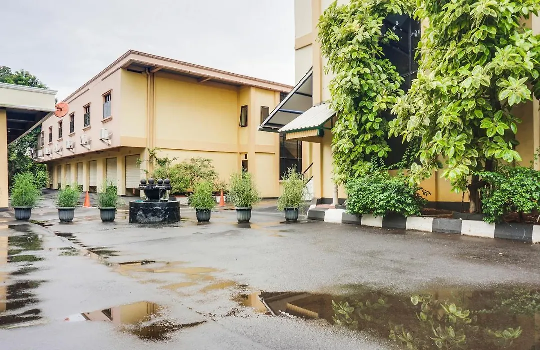 3 Putra Bi Executive Hotel Jakarta-1