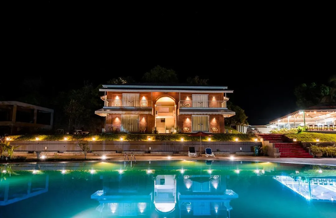 Urmilaa Green County Resort 35 Km From Kolhapur-1