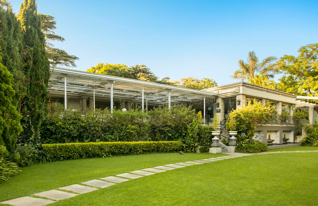 Fairlawns Boutique Hotel & Spa-1