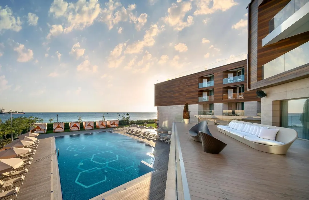 Crowne Plaza Florya Istanbul By Ihg-1
