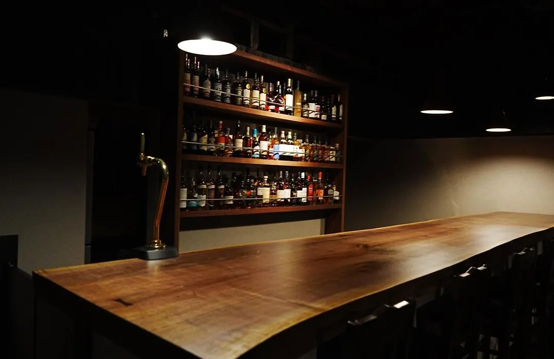Root Hakone Bar & Guesthouse-1