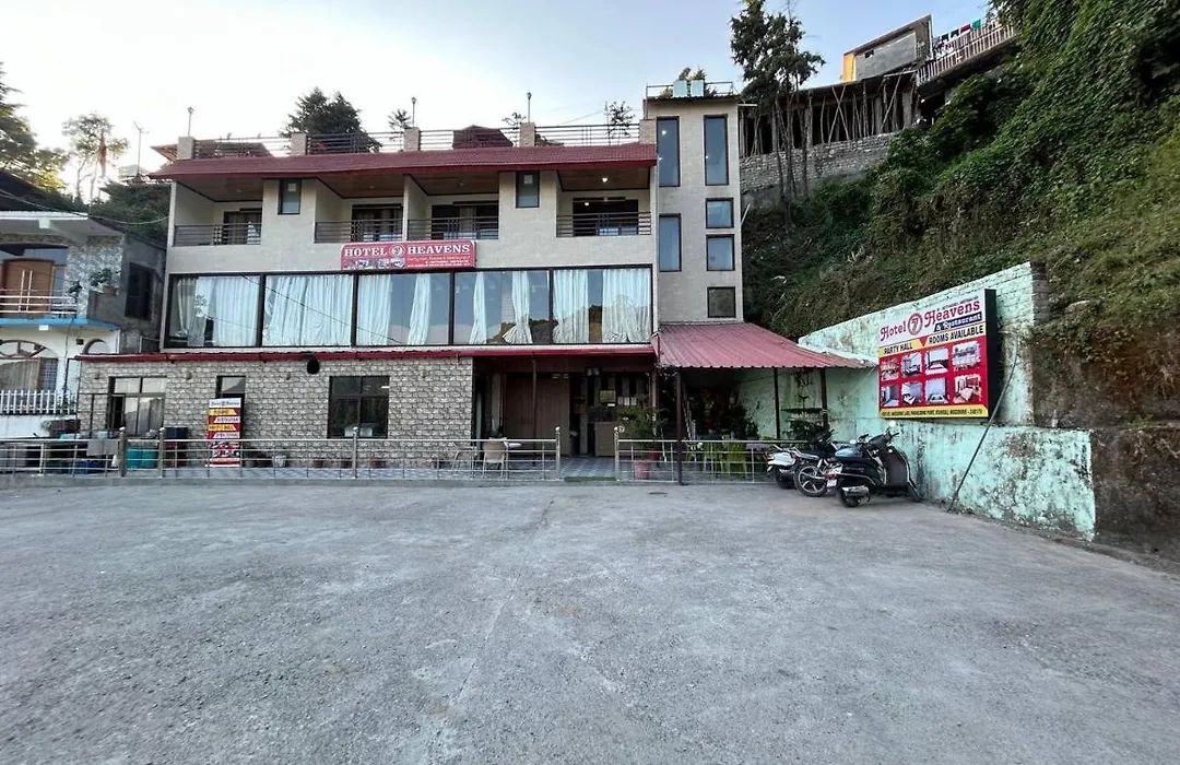 Hotel 7 Heavens-1