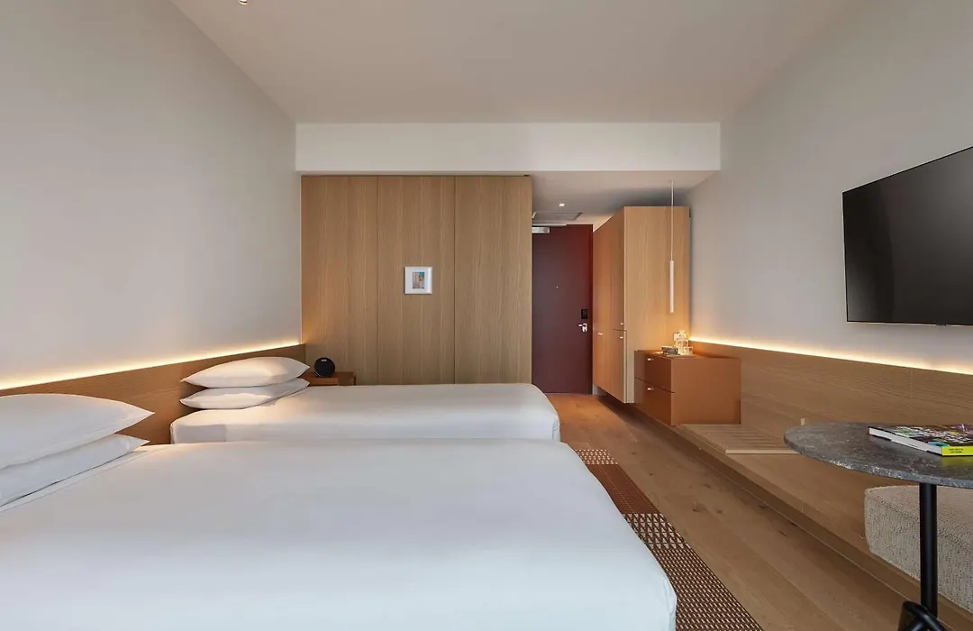 Hyatt Centric Melbourne-1