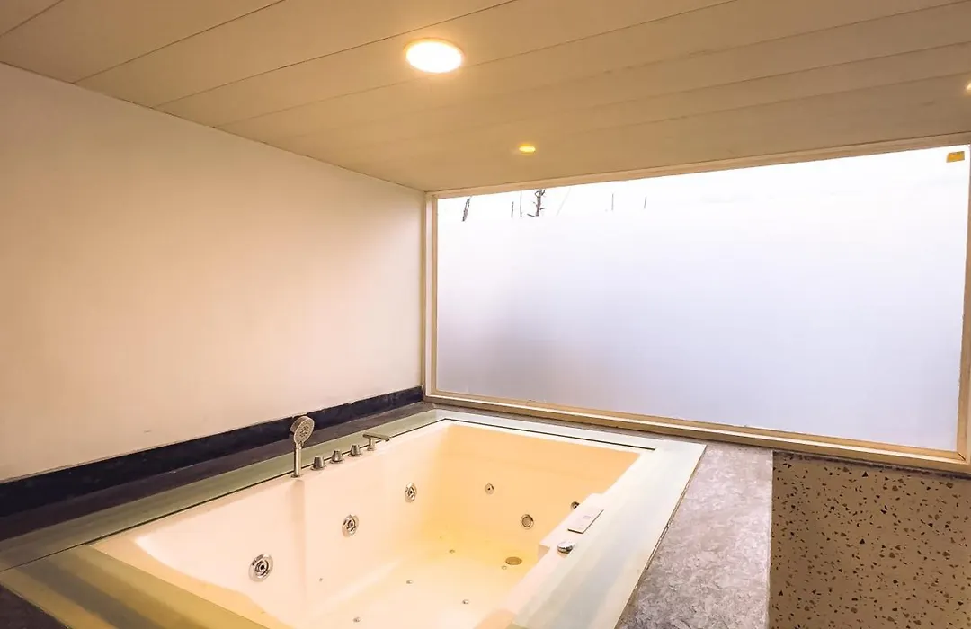 Infinity Sky Glamps-1