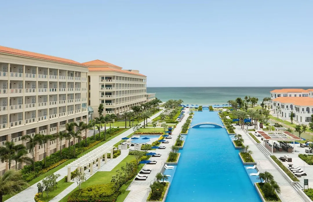 Sheraton Grand Danang Beach Resort & Spa-1