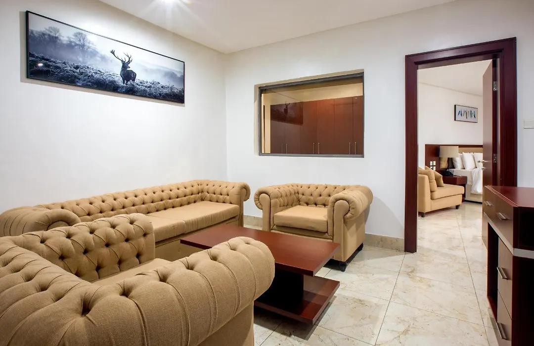 Johnwood Hotel By Bolton-1