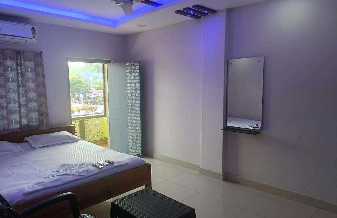 Hotel Grand View-1