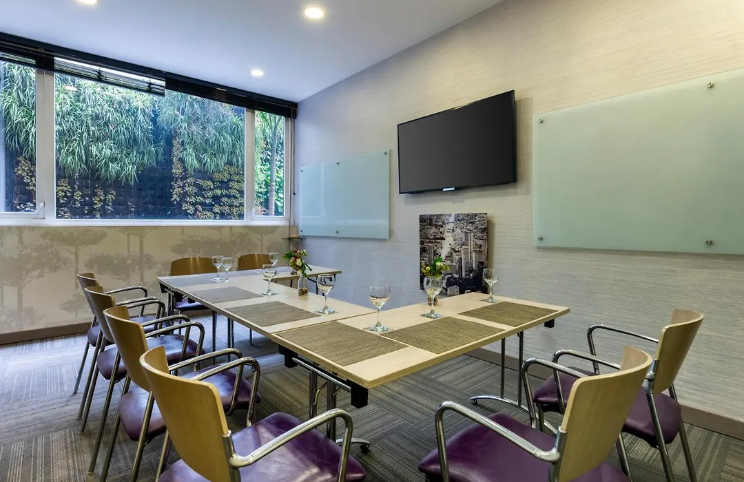 Hotel 100 Luxury Suites By Preferred-1